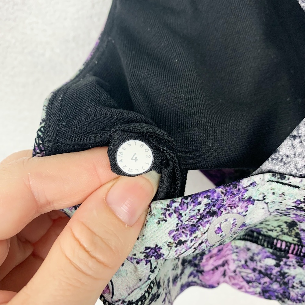 lululemon | Energy Bra Vivid Vision Multi - Picture 5 of 5